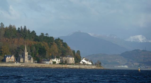 Loch-villages-Scotland